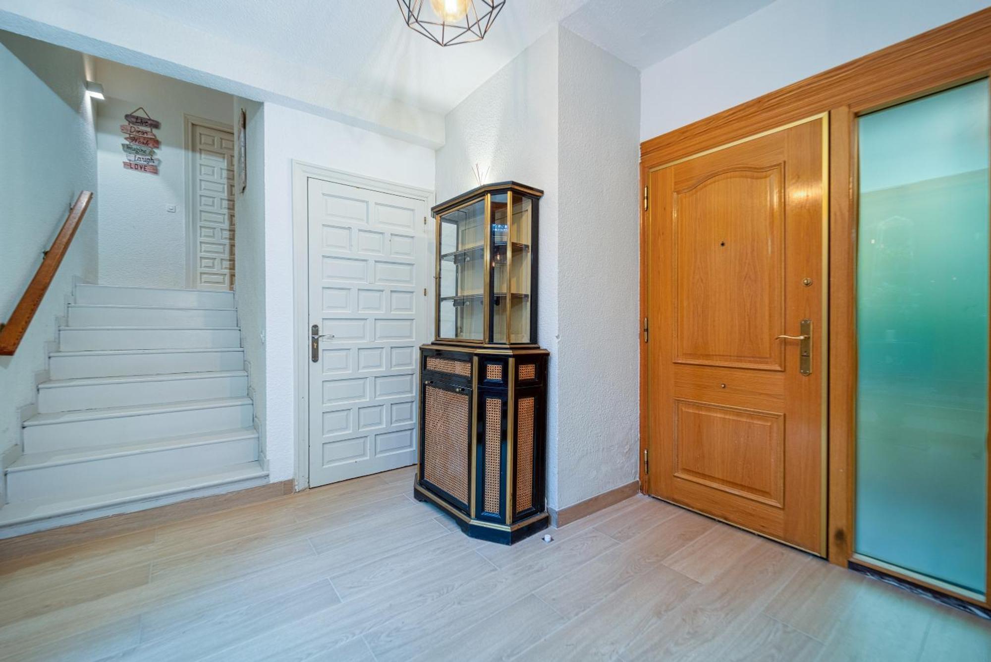 P Casacafe Madrid Calle Carlos Dubois 3 Dış mekan fotoğraf