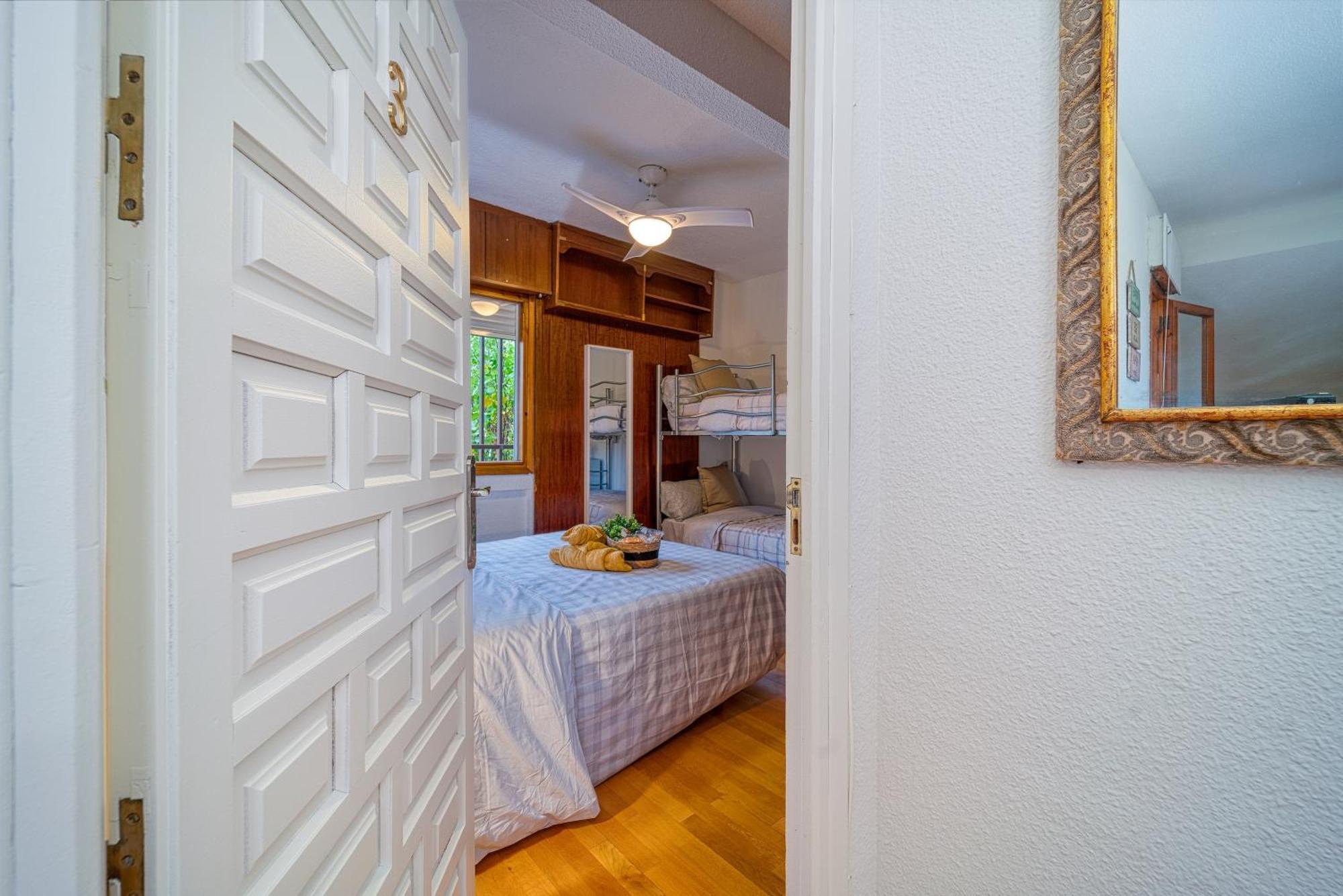 P Casacafe Madrid Calle Carlos Dubois 3 Dış mekan fotoğraf