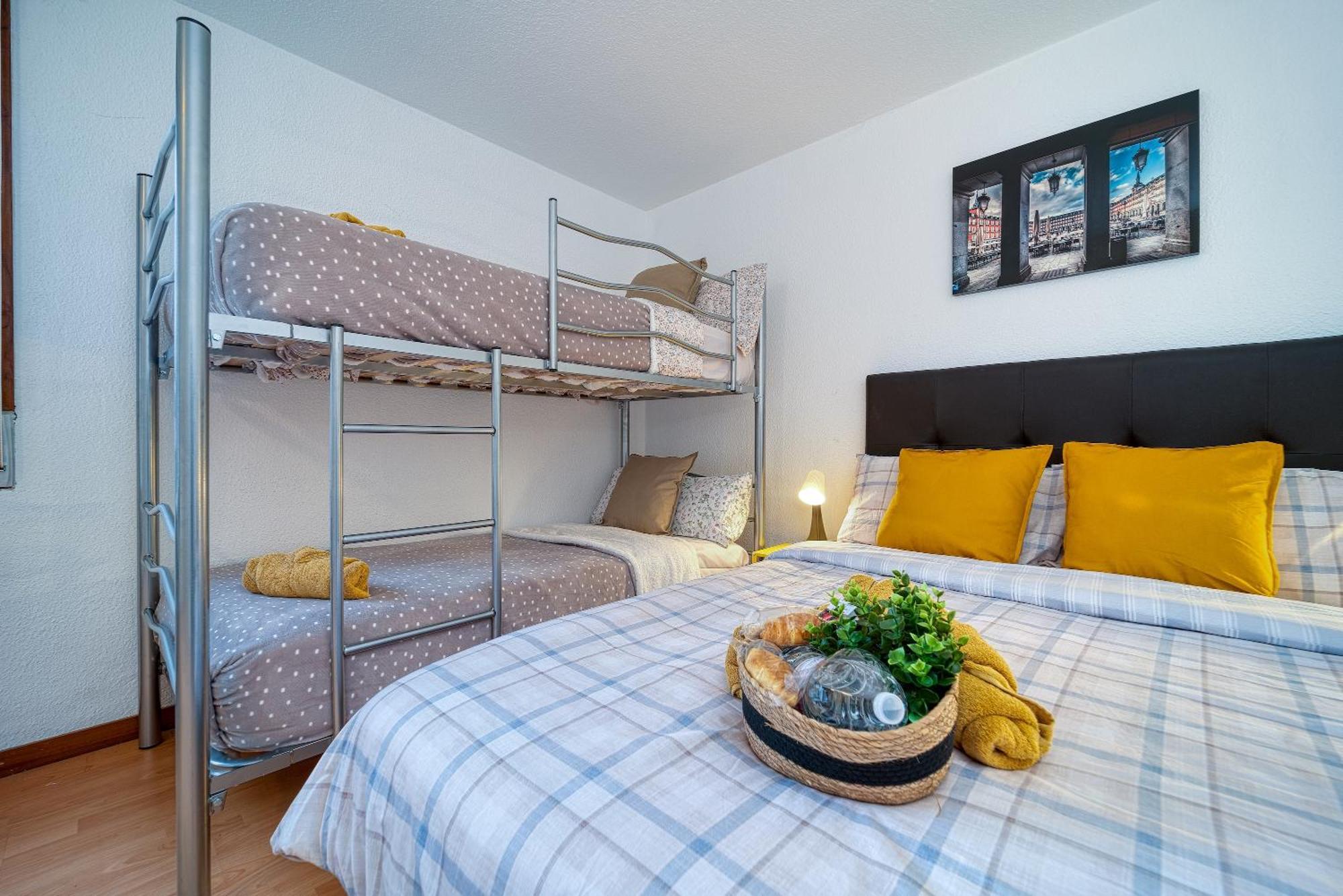 P Casacafe Madrid Calle Carlos Dubois 3 Dış mekan fotoğraf